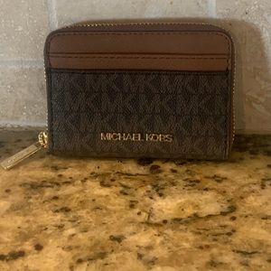 NWOT Michael Kors Wallet